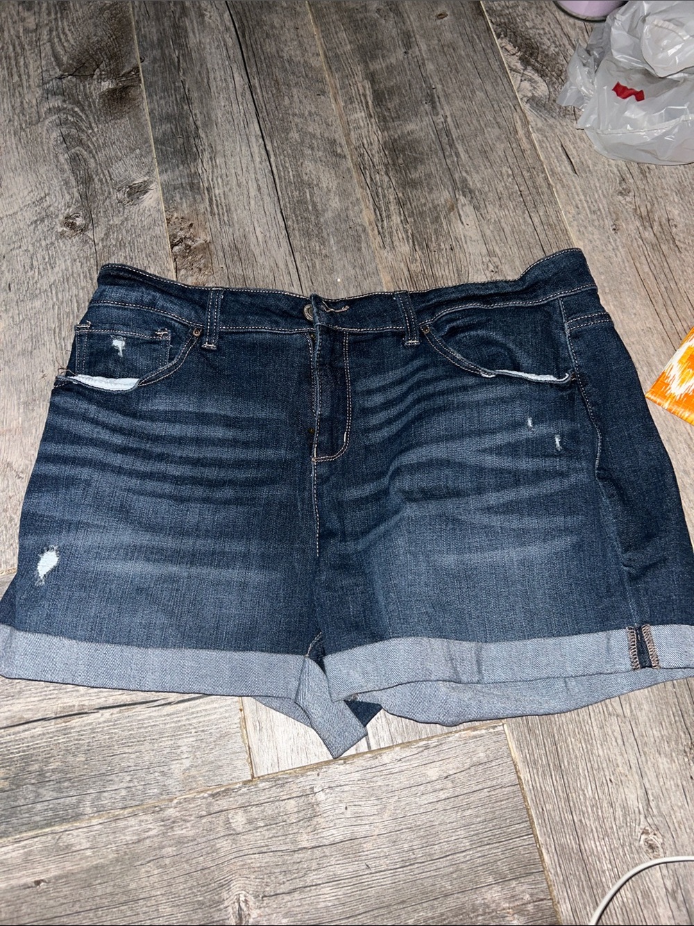 Time and Tru Dark Blue Rolled Cuff Denim Shorts